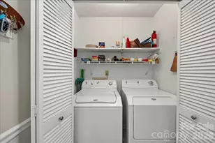 2703 Bremer Ct, Charlotte, NC 28210 - Photo 22