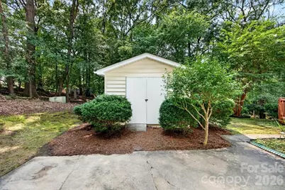 2703 Bremer Court, Charlotte, NC 28210 - Photo 40