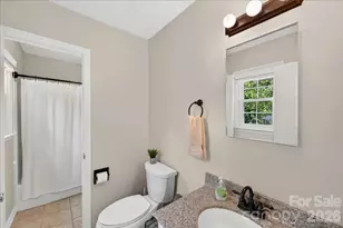 2703 Bremer Ct, Charlotte, NC 28210 - Photo 32