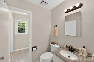 2703 Bremer Ct, Charlotte, NC 28210 - Photo 34