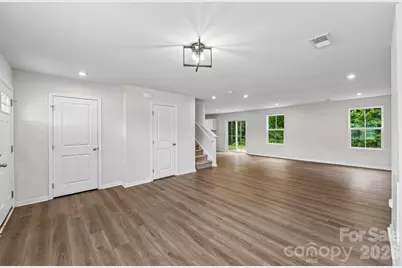6931 Ludell Lane, Charlotte, NC 28215 - Photo 6