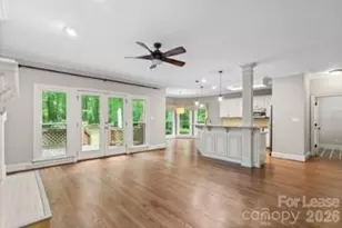 3833 Denmeade Dr, Charlotte, NC 28269 - Photo 16