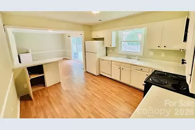 4824 Farm Pond Lane, Charlotte, NC 28212 - Photo 2
