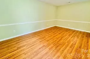 4824 Farm Pond Ln, Charlotte, NC 28212 - Photo 6