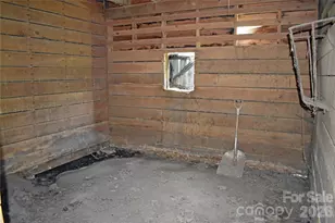 1330 Rosehill Dr, Lincolnton, NC 28092 - Photo 22