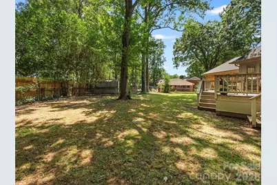 1324 Redcoat Drive, Charlotte, NC 28211 - Photo 40