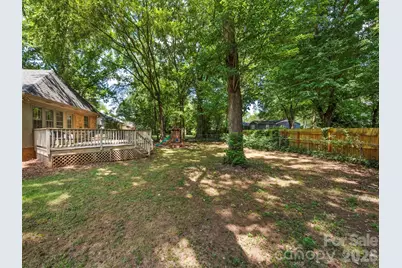 1324 Redcoat Drive, Charlotte, NC 28211 - Photo 38