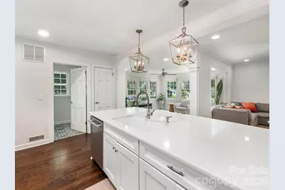 1324 Redcoat Drive, Charlotte, NC 28211 - Photo 14
