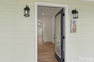 410 E 16th St, Kannapolis, NC 28083 - Photo 6