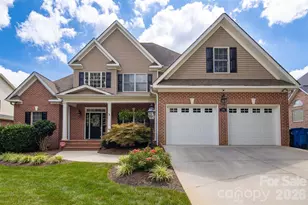 1746 30th Ave Dr NE, Hickory, NC 28601 - Photo 1