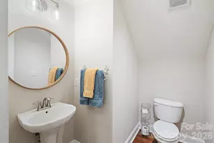 1746 30th Ave Dr NE, Hickory, NC 28601 - Photo 18
