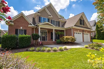 1746 30th Avenue Drive NE, Hickory, NC 28601 - Photo 2