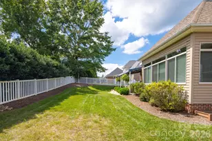 1746 30th Ave Dr NE, Hickory, NC 28601 - Photo 40