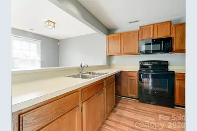 766 Marsh Road #7, Charlotte, NC 28209 - Photo 12