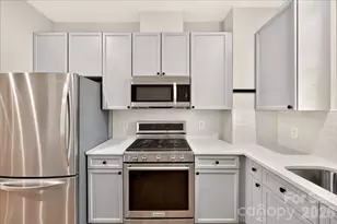 783 Grandin Rd, Charlotte, NC 28208 - Photo 4
