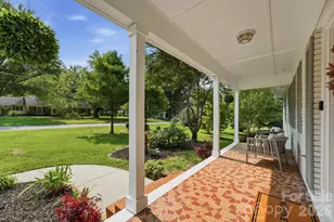 19924 Floral Ln, Cornelius, NC 28031 - Photo 2