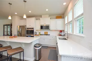 12104 Ardrey Park Dr, Charlotte, NC 28277 - Photo 18