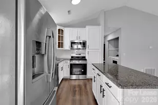 6724 Woodwedge Dr, Charlotte, NC 28227 - Photo 14