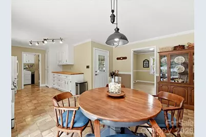 8812 Crestwood Drive, Mount Pleasant, NC 28124 - Photo 18