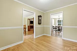 8812 Crestwood Dr, Mount Pleasant, NC 28124 - Photo 12