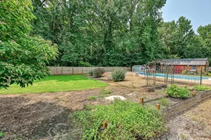 8812 Crestwood Dr, Mount Pleasant, NC 28124 - Photo 32