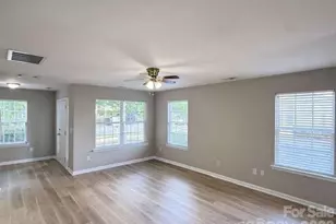 10541 Trolley Run Dr, Cornelius, NC 28031 - Photo 2