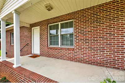 1535 & 1537 23rd Street NE, Hickory, NC 28601 - Photo 4