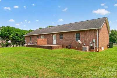 1535 & 1537 23rd Street NE, Hickory, NC 28601 - Photo 6