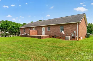 1535 & 1537 23rd Street NE, Hickory, NC 28601 - Photo 6