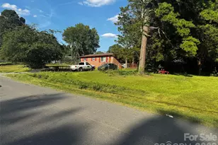 436 Drury Dr, Charlotte, NC 28206 - Photo 4