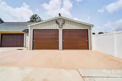 208 Enid Street, Lawndale, NC 28090 - Photo 34