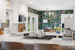 718 Ashmeade Rd, Charlotte, NC 28211 - Photo 4