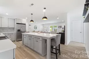 2639 Englehardt St, Charlotte, NC 28216 - Photo 4