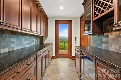 946 Ridge Road, Green Mountain, NC 28740 - Photo 18
