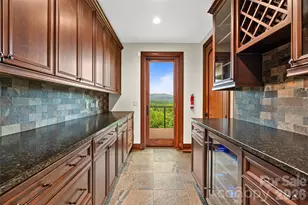 946 Ridge Rd, Green Mountain, NC 28740 - Photo 18