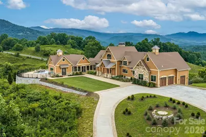 946 Ridge Road, Green Mountain, NC 28740 - Photo 2