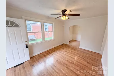 1521 Herrin Avenue, Charlotte, NC 28205 - Photo 8