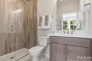 5424 Whaler Walk Wy, Charlotte, NC 28226 - Photo 2
