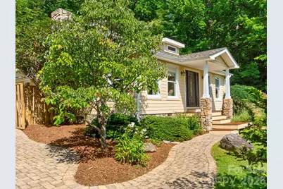 3046 Turnpike Road #7R, Etowah, NC 28742 - Photo 2