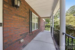 125 Shady Bluff Dr, Gastonia, NC 28052 - Photo 4