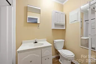 125 Shady Bluff Dr, Gastonia, NC 28052 - Photo 36