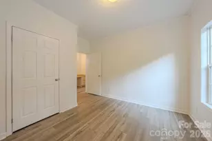 17 Berry Hill Rd, Asheville, NC 28806 - Photo 12