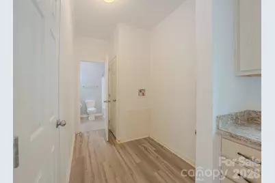 17 Berry Hill Road, Asheville, NC 28806 - Photo 28