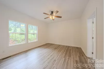 17 Berry Hill Road, Asheville, NC 28806 - Photo 20