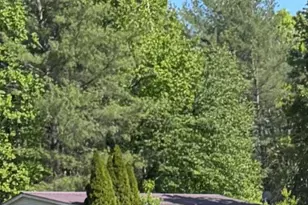 1400 Sweetwater Dr, Morganton, NC 28655 - Photo 2