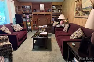2314 Colonial Acres Rd, Lenoir, NC 28645 - Photo 10