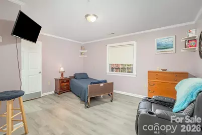 2415 A,B & 2441 S Center Street, Hickory, NC 28602 - Photo 34