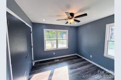 5601 Beaconsfield Road, Charlotte, NC 28214 - Photo 4
