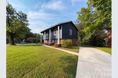 5601 Beaconsfield Road, Charlotte, NC 28214 - Photo 16