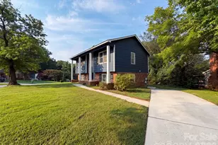 5601 Beaconsfield Rd, Charlotte, NC 28214 - Photo 16